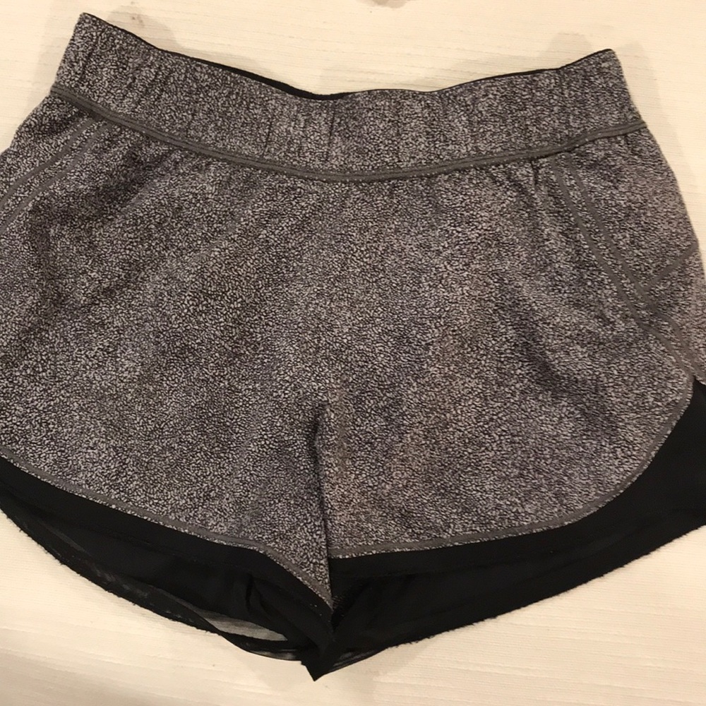 Lululemon Reversible Shorts, Size 6